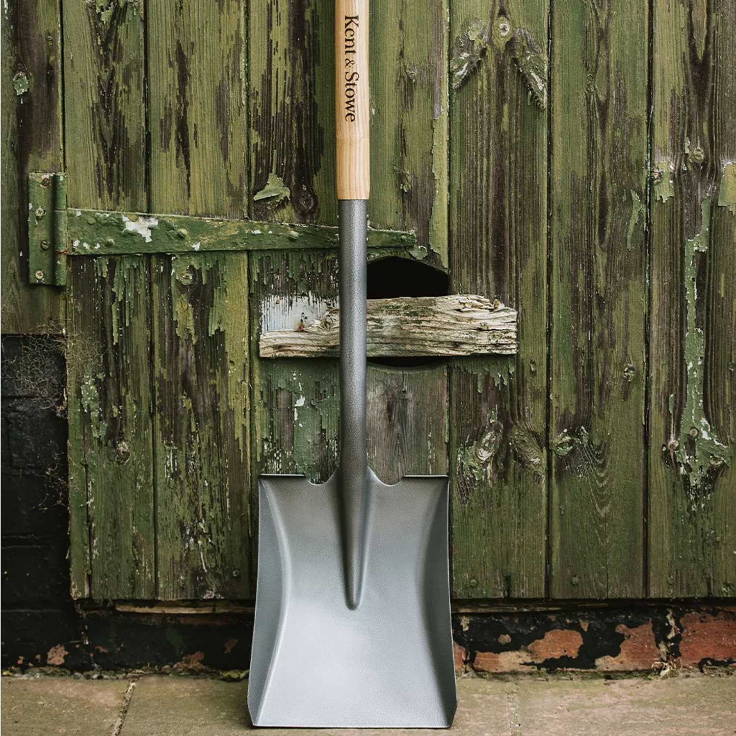 Kent and Stowe Carbon Steel Square Mouth Shovel - Imagen 3