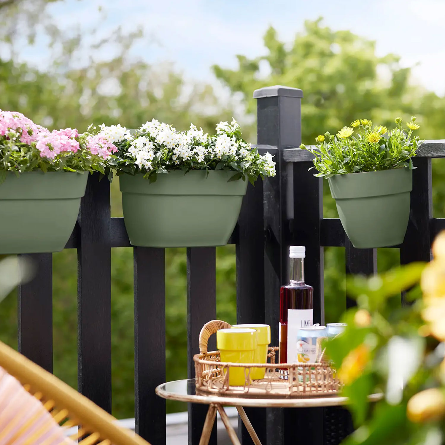 Elho Vibia Campana Easy Hanger Small Pistachio Green - Imagen 3